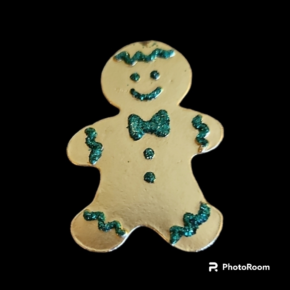 3/$30 VTG Christmas Gingerbread Man Brooch